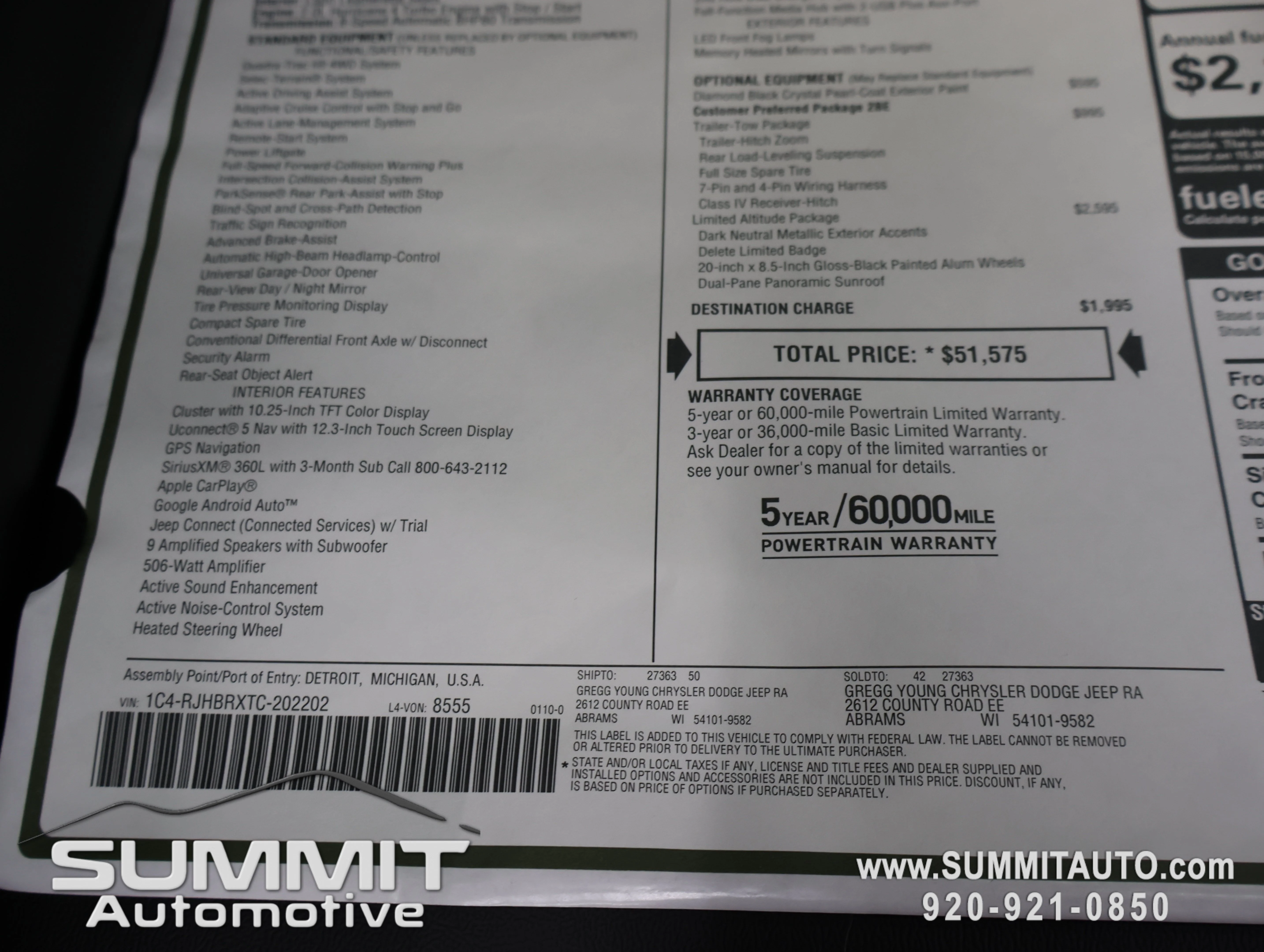 New 2026 Diamond Black Crystal Pearlcoat Jeep Limited image 30