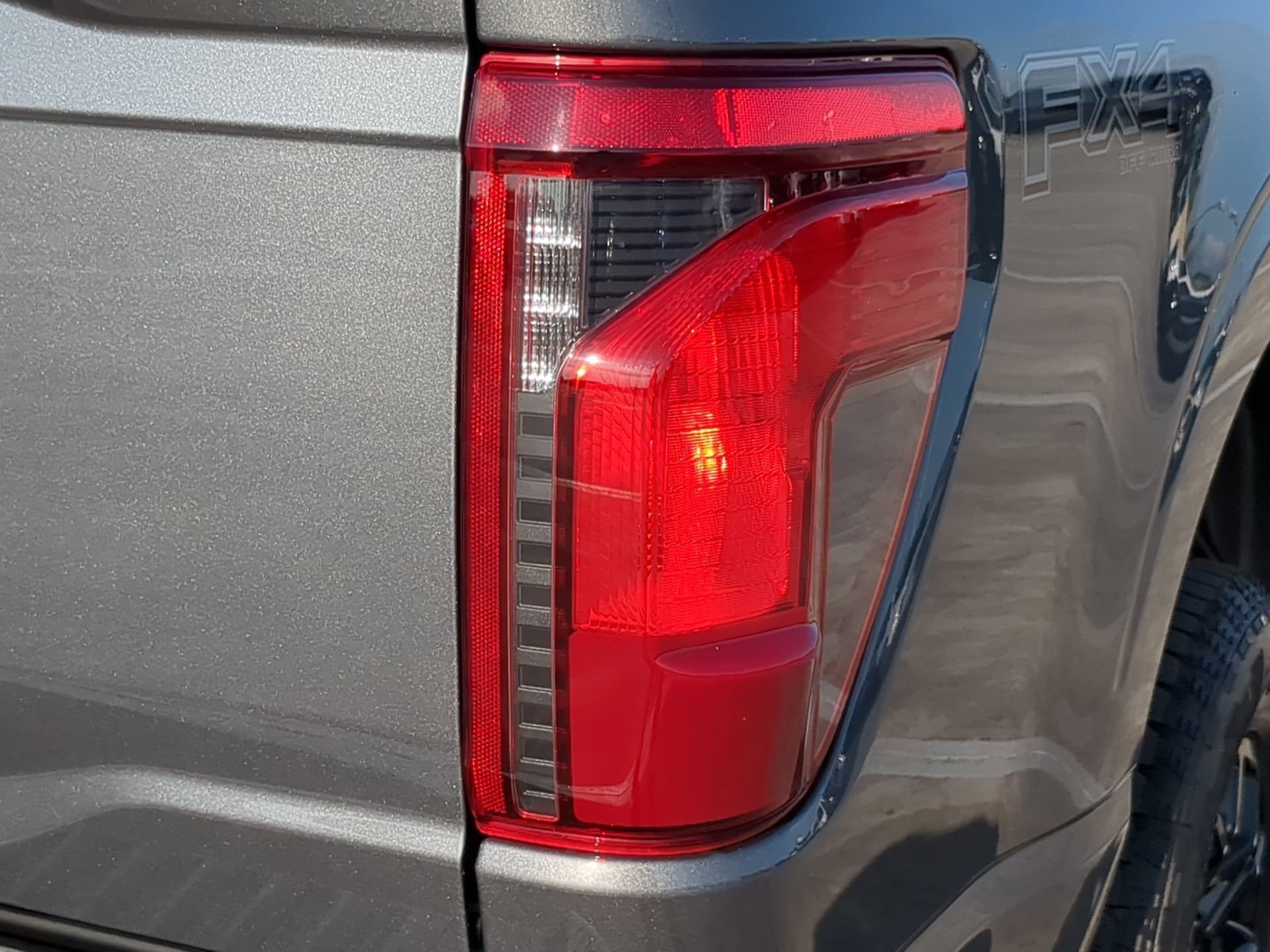 New 2026 Carbonized Gray Metallic Ford XLT image 42