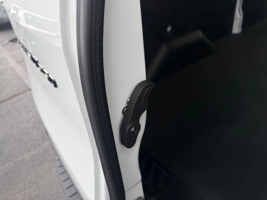 New 2026 Oxford White Ford Cargo Van image 39