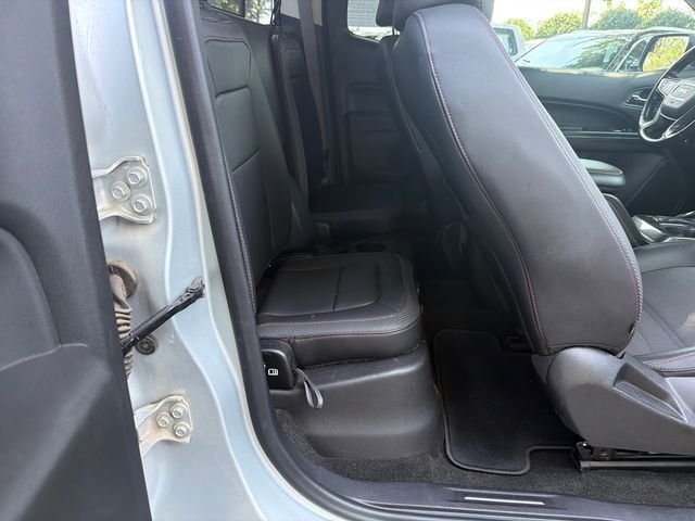 Used 2016 Silver GMC SLE1 image 15