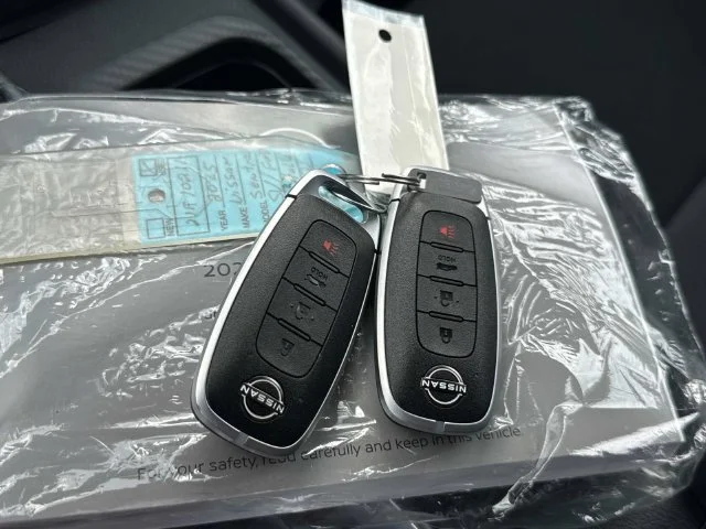 Used 2025 Gray Nissan SV image 6