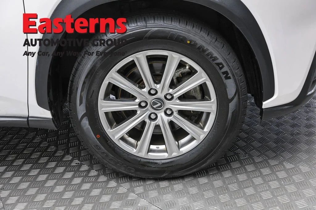 Used 2020 White Lexus 300 Base image 31