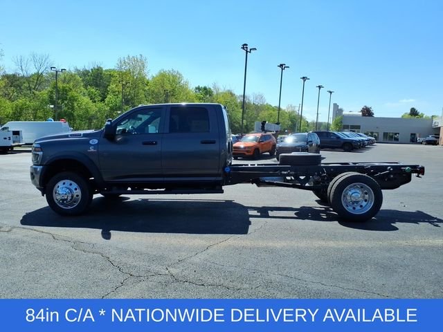 New 2026 Granite Crystal Metallic Clearcoat RAM Tradesman image 4
