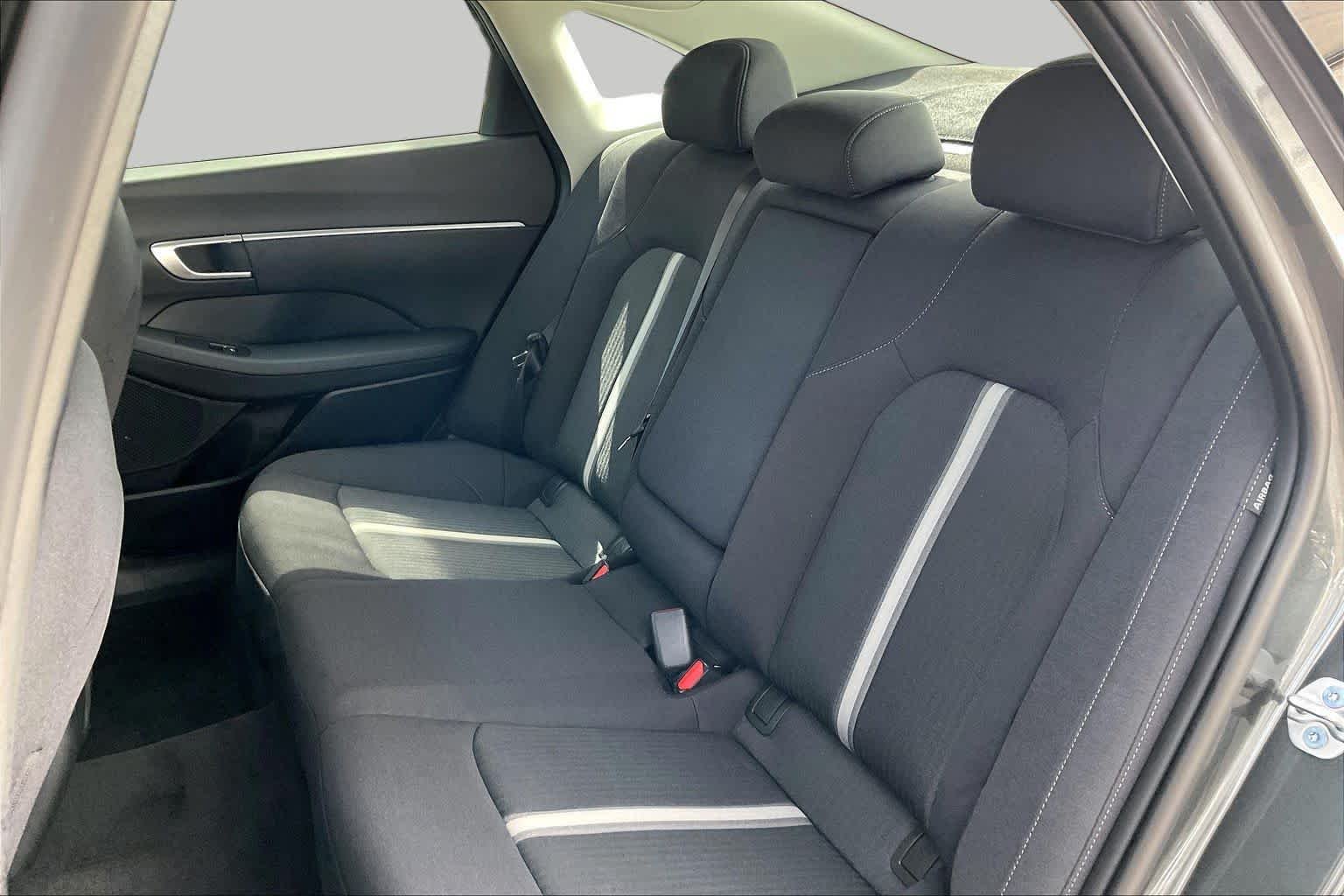 Used 2026 Portofino Gray Hyundai SEL Sport image 21