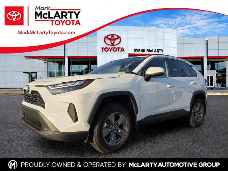 Used 2024 Ice TOYOTA XLE image 1