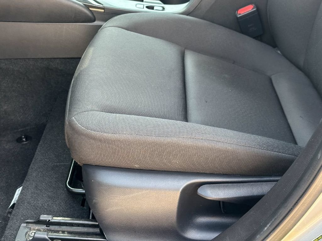 Certified Used 2025 Silver Toyota LE image 15