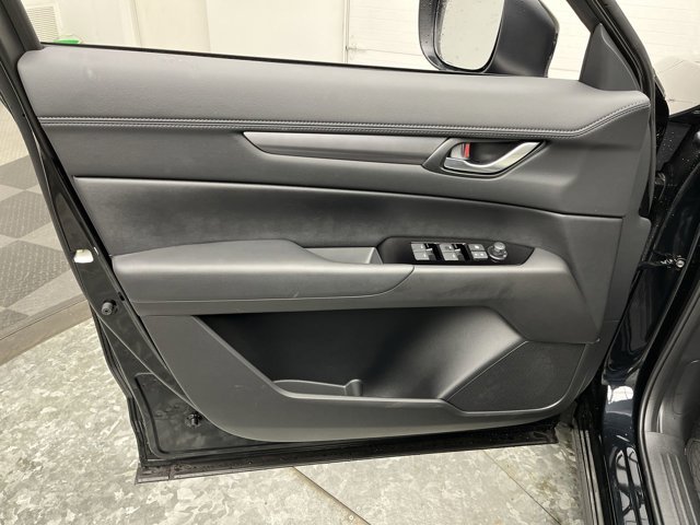 2025 Mazda CX-5 S Preferred package - Photo 7