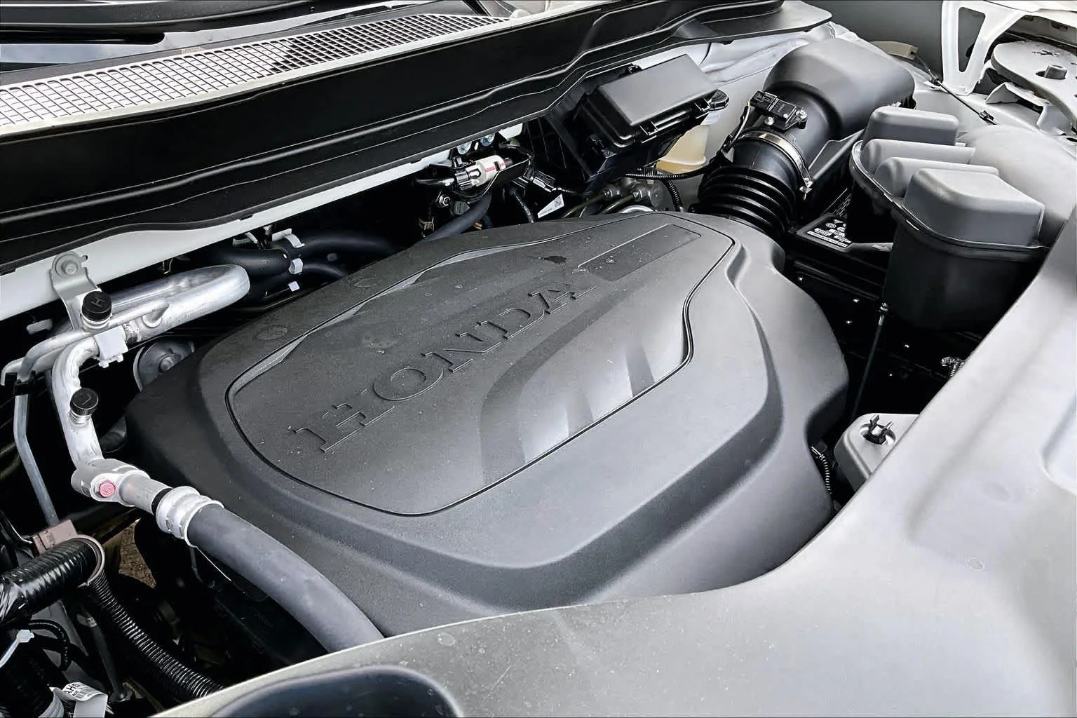 New 2026 Platinum White Pearl Honda RTL image 17
