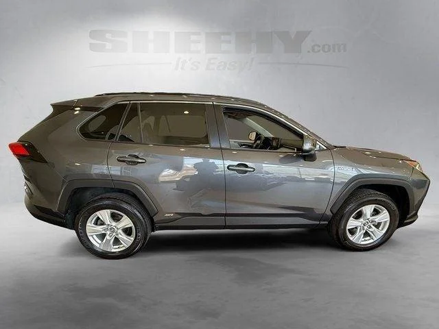 Used 2019 Magnetic Gray Metallic Toyota XLE image 10