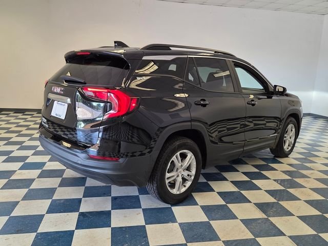 Used 2021 Black GMC SLE image 8