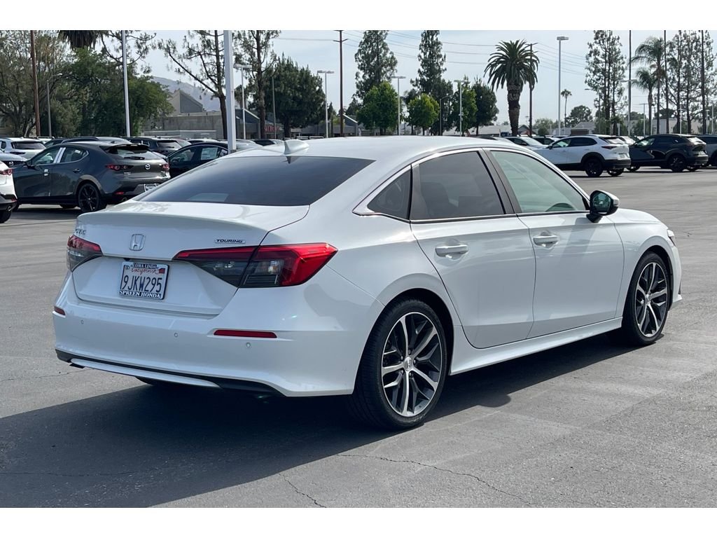 Certified Used 2024 Platinum White Pearl Honda Touring image 6