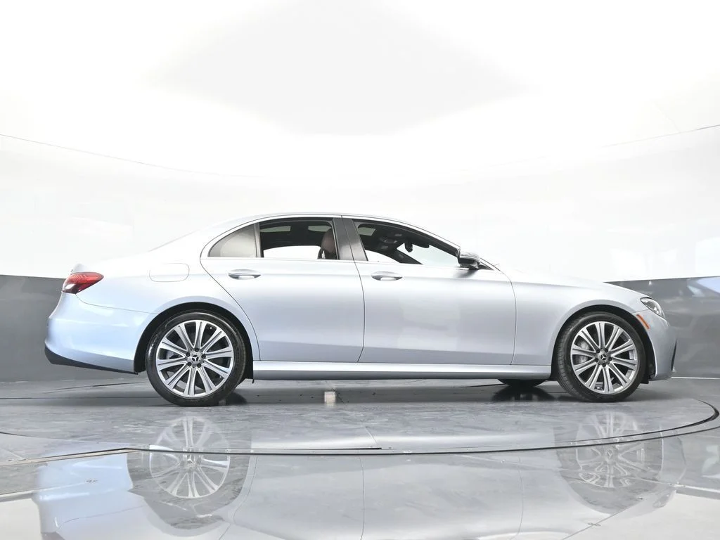Used 2021 Gray Metallic Mercedes-Benz E 450 image 63