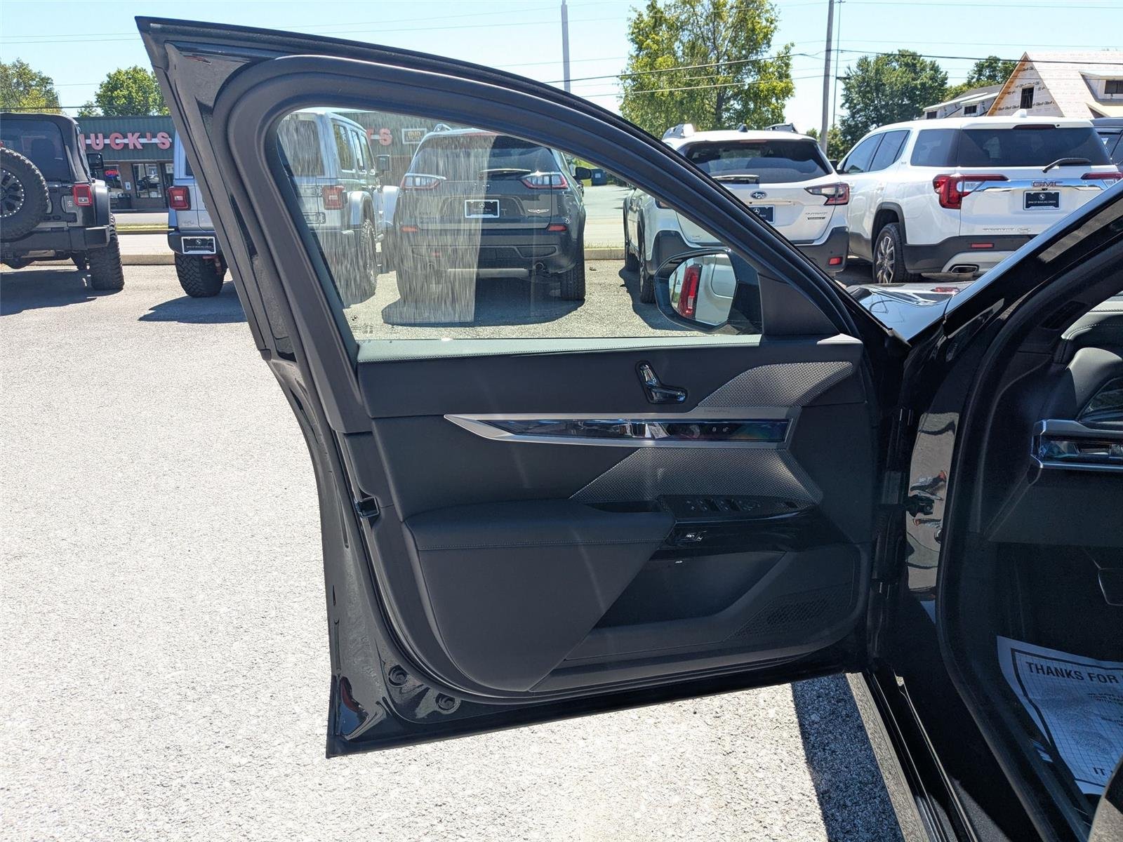 Used 2025 Black Sapphire Metallic BMW eDrive50 image 10