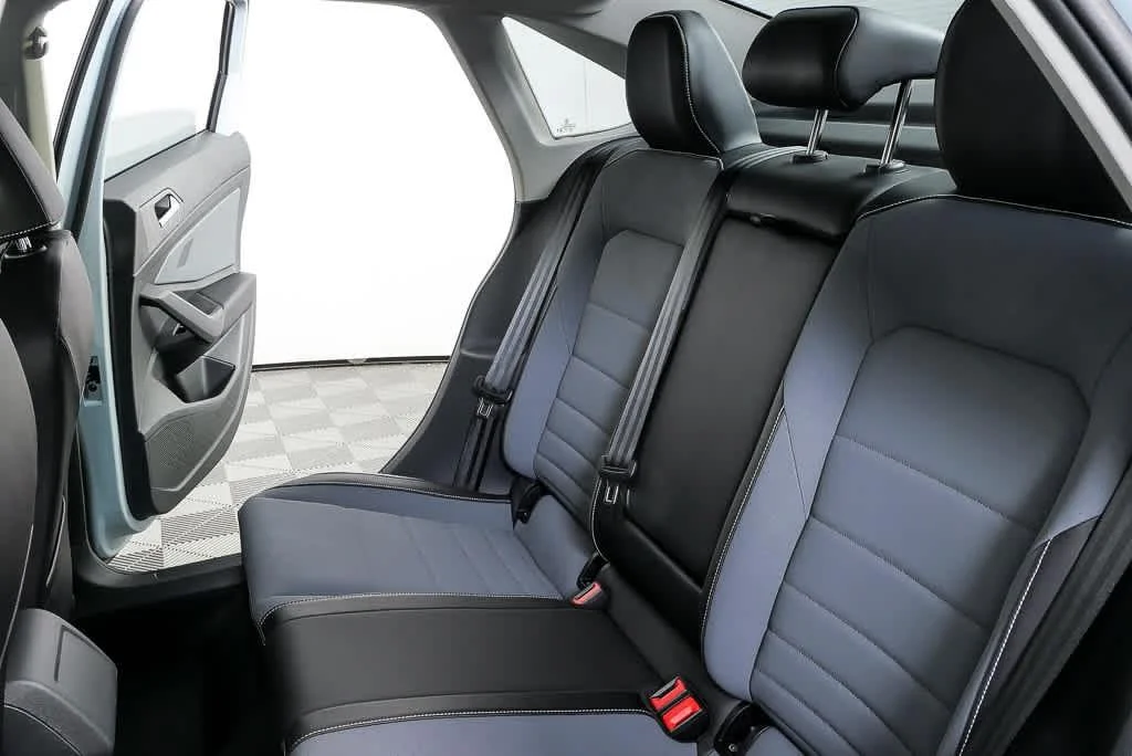 New 2026 Monument Gray Volkswagen SE image 19