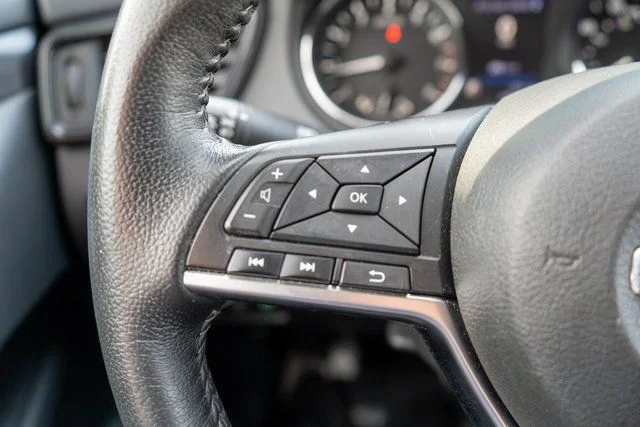 Used 2018 Midnight Pine Nissan SV image 25
