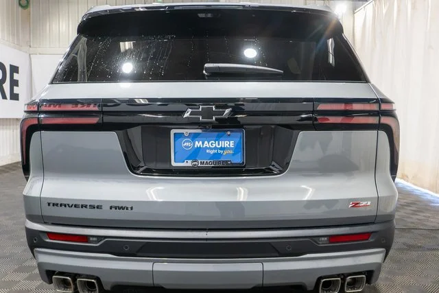New 2027 Sterling Gray Metallic Chevrolet Z71 image 6