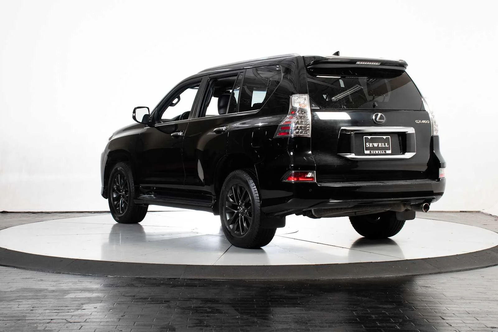 Used 2020 Black Onyx Lexus Premium image 4