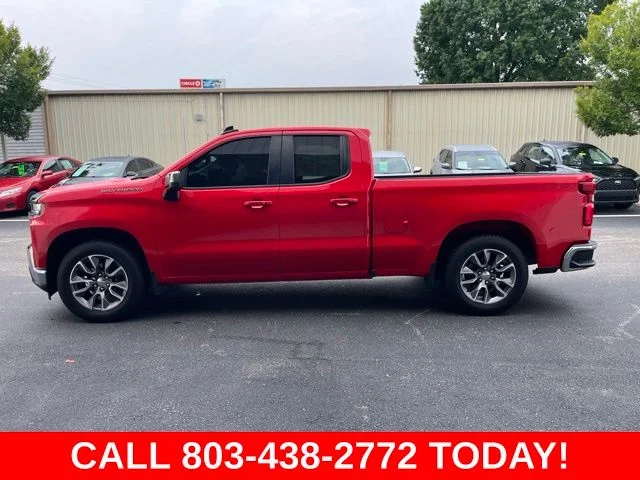 Used 2019 Red Chevrolet LT image 38