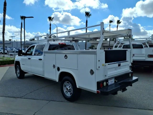 Used 2016 SUMMIT WHITE Chevrolet Work Truck image 12