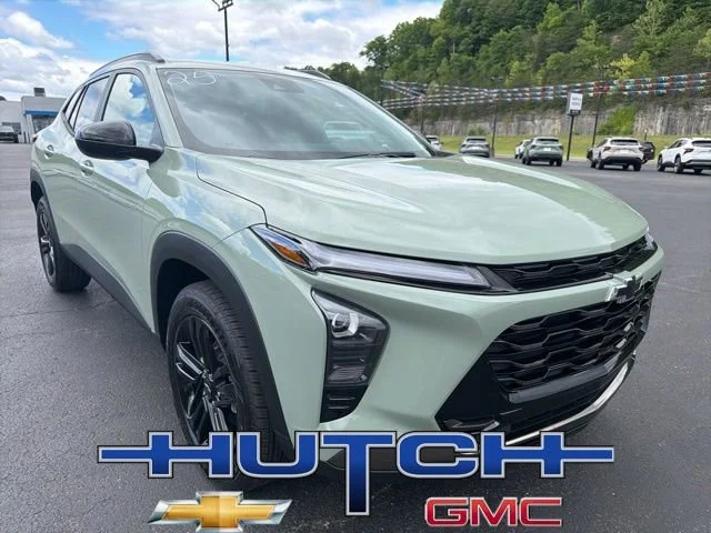 New 2026 Cacti Green Chevrolet ACTIV image 2
