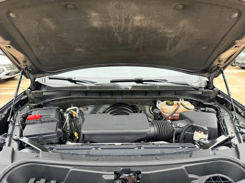 Used 2022 Evergreen Gray Metallic Chevrolet LT image 30