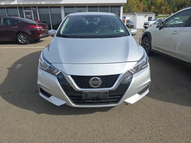 Used 2022 Silver Nissan 1.6 SV image 3