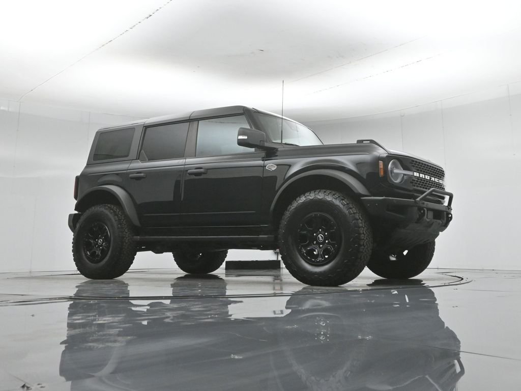 Certified Used 2022 Black Ford Wildtrak image 4