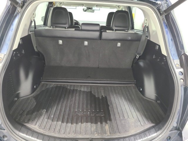 Certified Used 2018 Aqua Toyota Hybrid Limited image 37