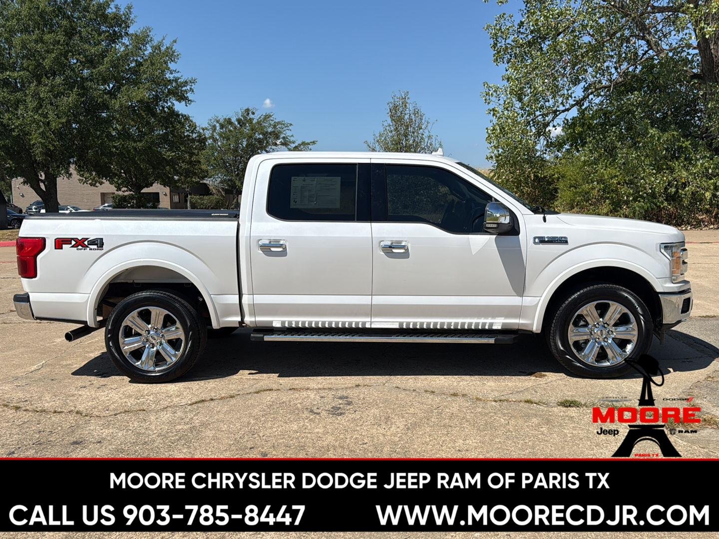 Used 2018 White Platinum Metallic Tri-Coat Ford LARIAT image 2