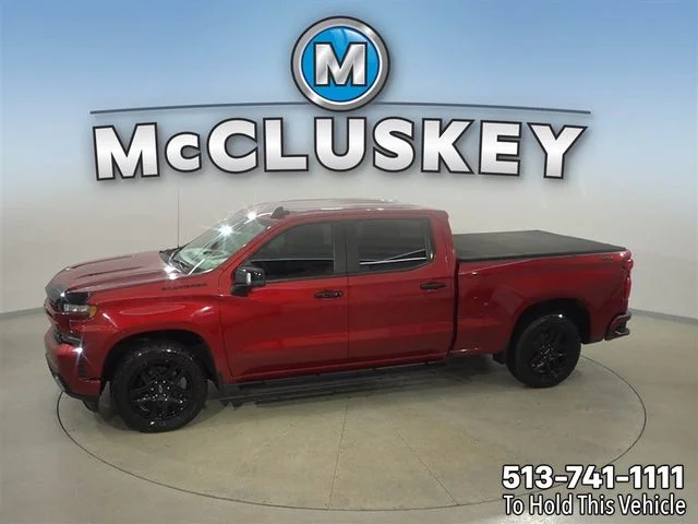 Used 2022 Red Chevrolet RST image 32