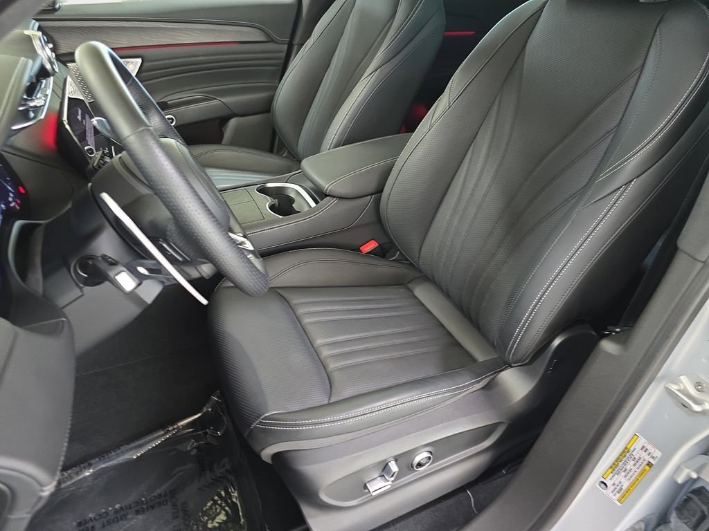 Used 2025 Bianco Maserati Modena image 17