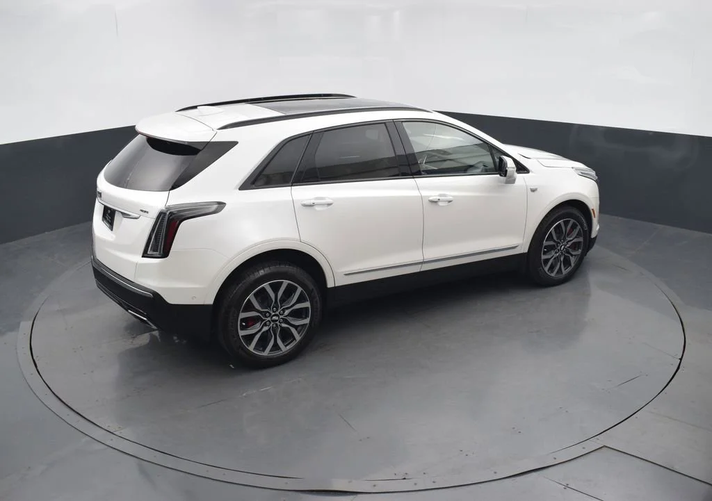 Certified Used 2023 Crystal White Tricoat Cadillac Sport image 46