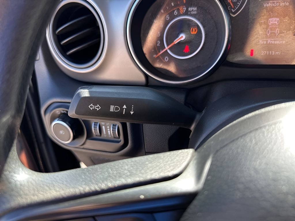 Used 2021 Black Jeep Unlimited Sport image 34