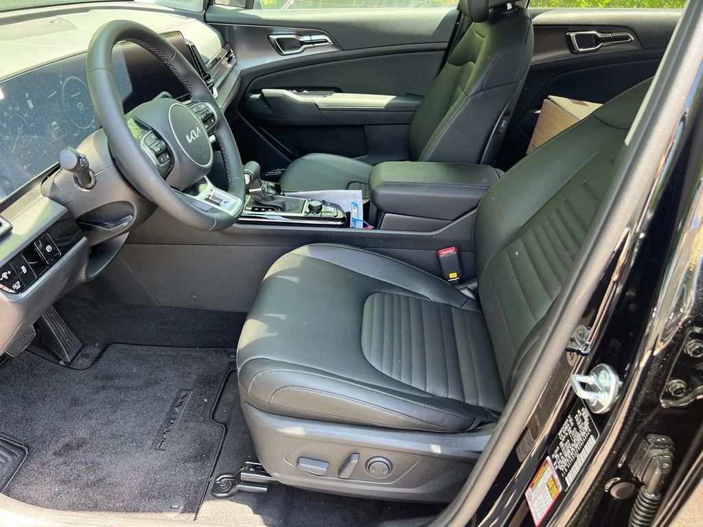 Certified Used 2025 Black Kia SX-Prestige image 9