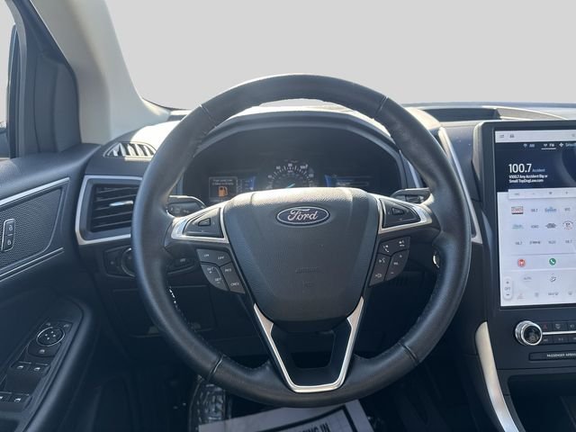 Used 2022 Silver Ford SEL image 11