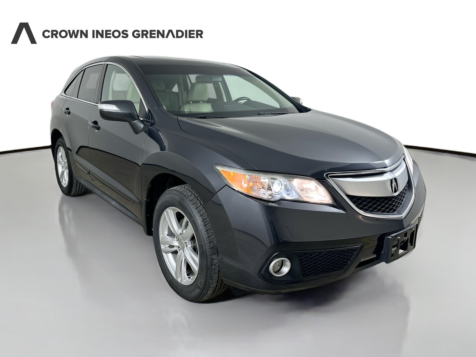Used 2013  Acura Tech Pkg image 3