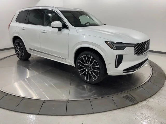 New 2026 Crystal White Volvo Plus image 7