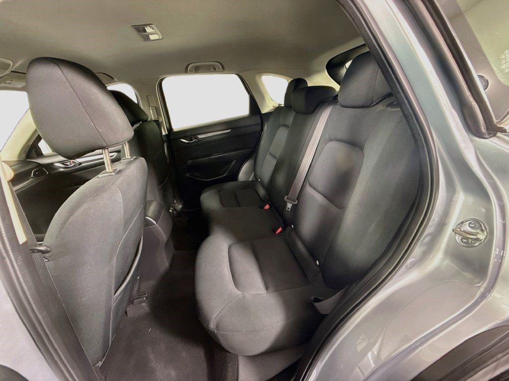 Used 2019 Sonic Silver Metallic Mazda Sport image 21