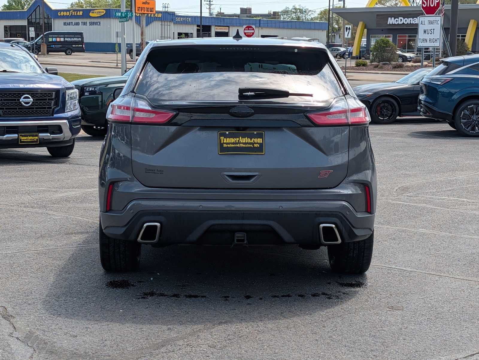 2022 Ford Edge ST - Photo 6