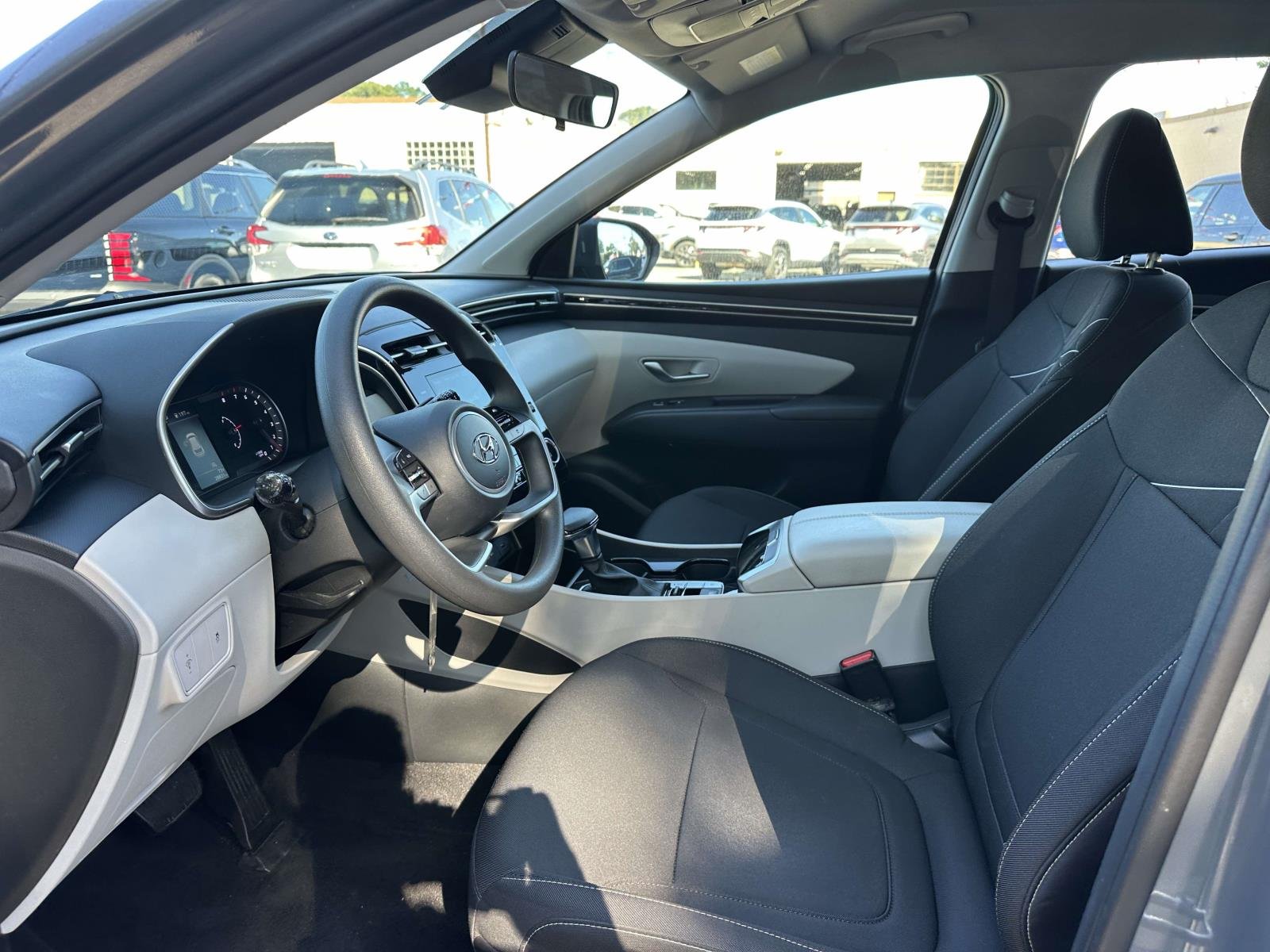 2024 Hyundai Tucson SE - Photo 22