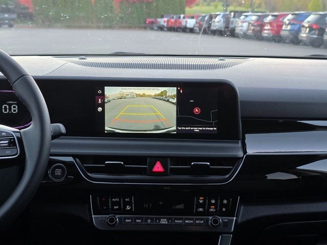 New 2026 White Kia S image 21