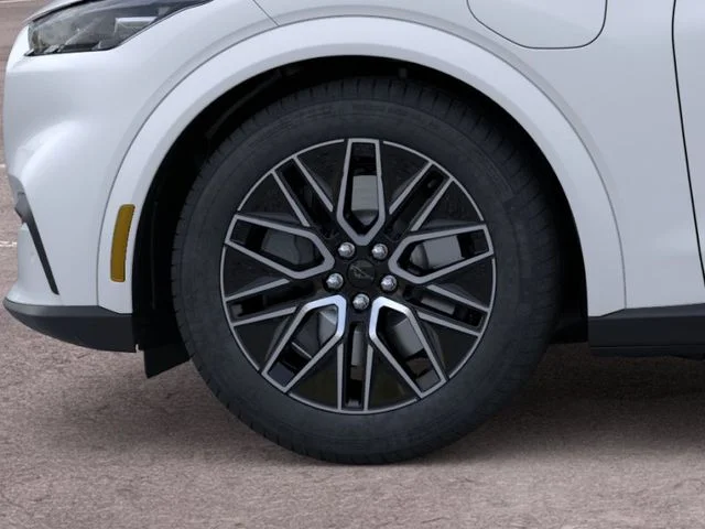 New 2026 Star White Metallic Tri-coat Ford Premium image 19