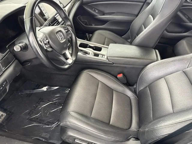 Used 2019  Honda Sport image 22