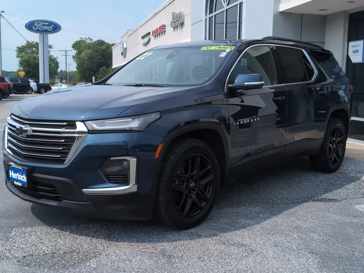2023 Chevrolet Traverse LT Cloth