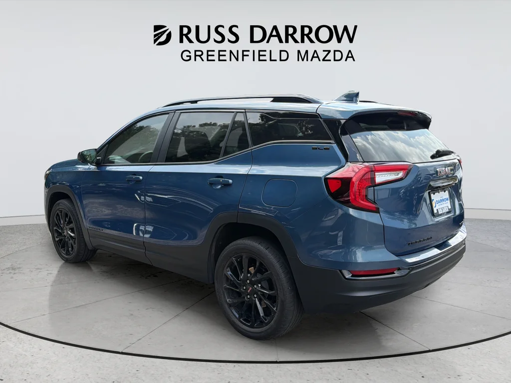 Used 2024 Blue GMC SLE image 3