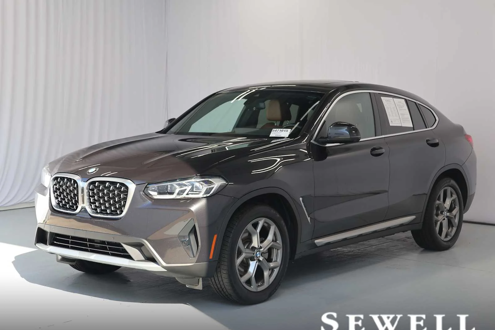 2025 BMW X4 xDrive30i