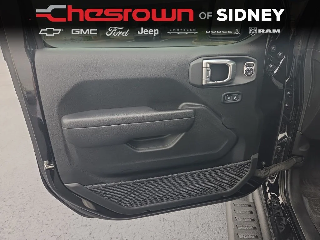 Used 2024 Black Jeep Sport S image 19