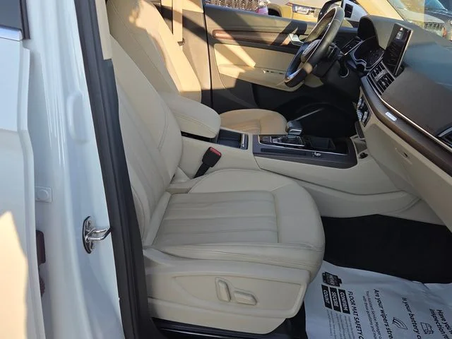 Used 2021 White Audi 45 Premium image 14