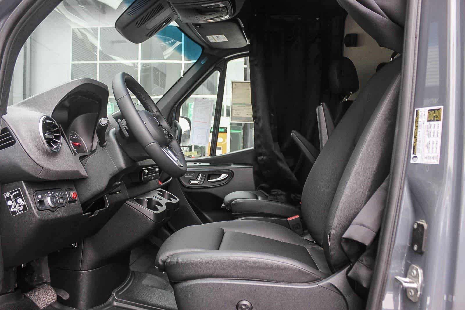 2023 Mercedes-Benz Sprinter Cargo Van Base - Photo 30