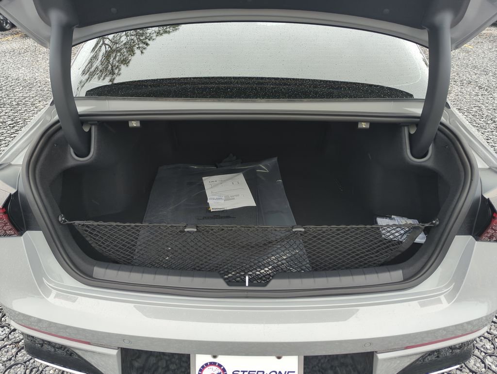 New 2026 Wolf Gray Kia GT image 31